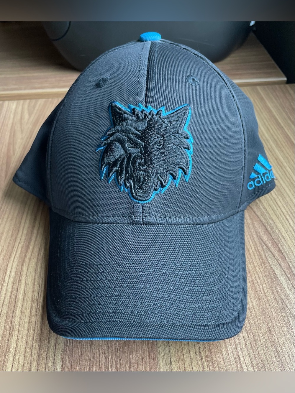 Vintage Adidas Minnesota Timberwolves Fitmax70 Hat S/M Charcoal Gray NBA Cap Y2K